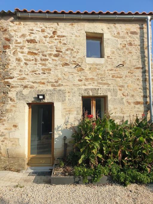 הוילה Frossay Logement Cosy 2 A 4 Personnes Campagne Proche Mer מראה חיצוני תמונה